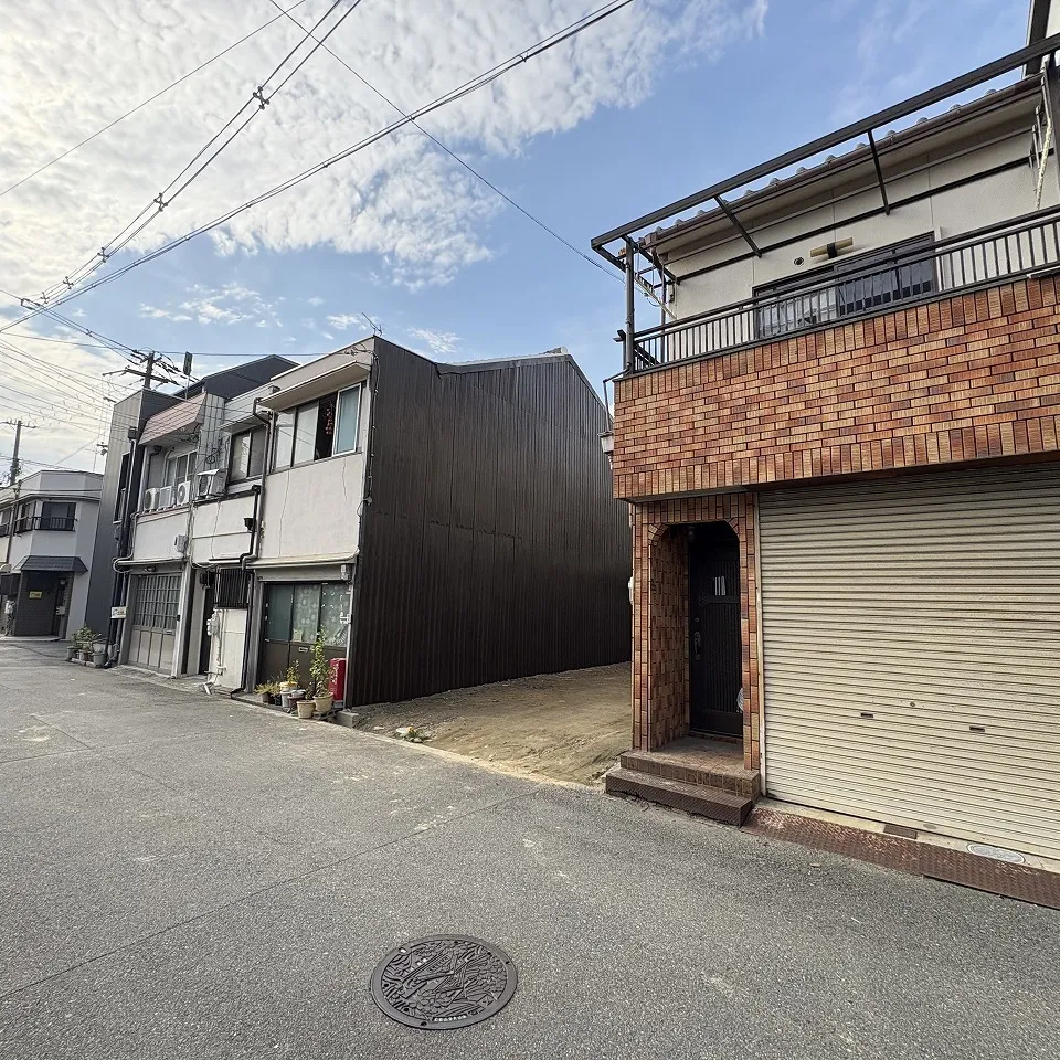 大阪市生野区林寺4丁目にて連棟長屋の１件、空家を所有されてい...