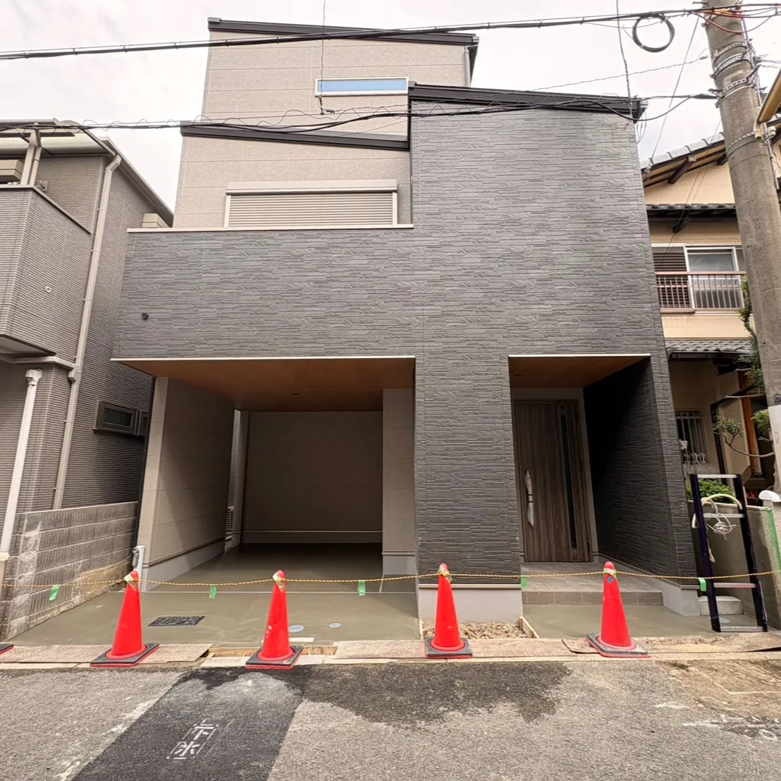 お客様が夢見たマイホームの完成をお祝いします🎉！昨年、当社が...